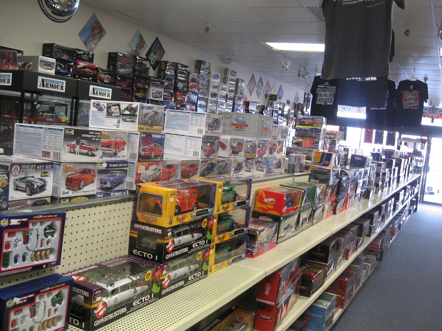 Diecast Car Forums Diecast City, largest diecast store on the west